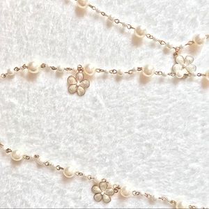 3 layers flower necklace new